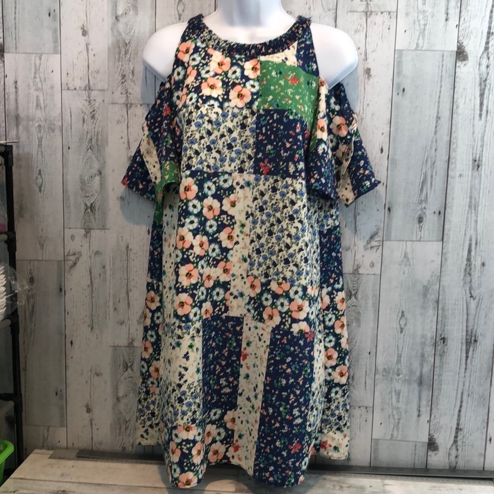 Zara Basic Floral Patchwork Cold Shoulder Dress S… - image 1